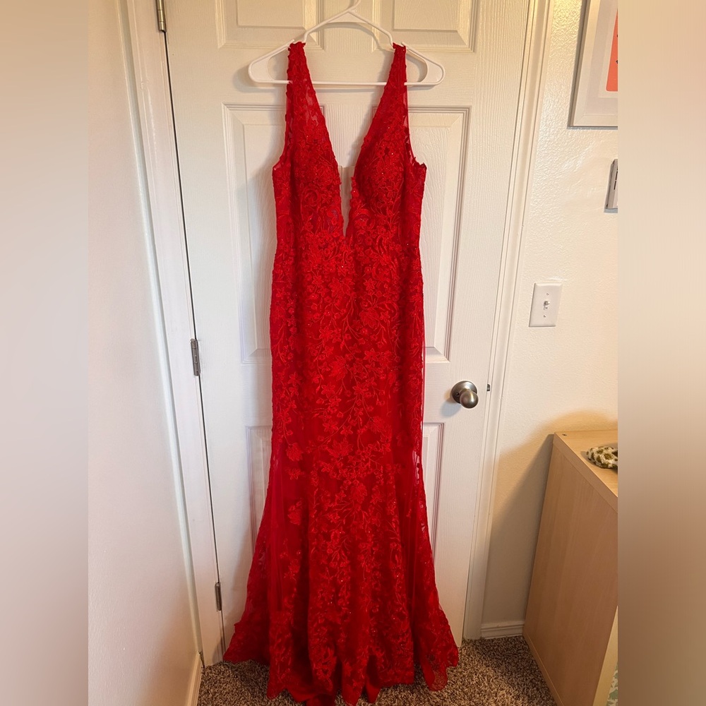 Jovani dress - size 10 red